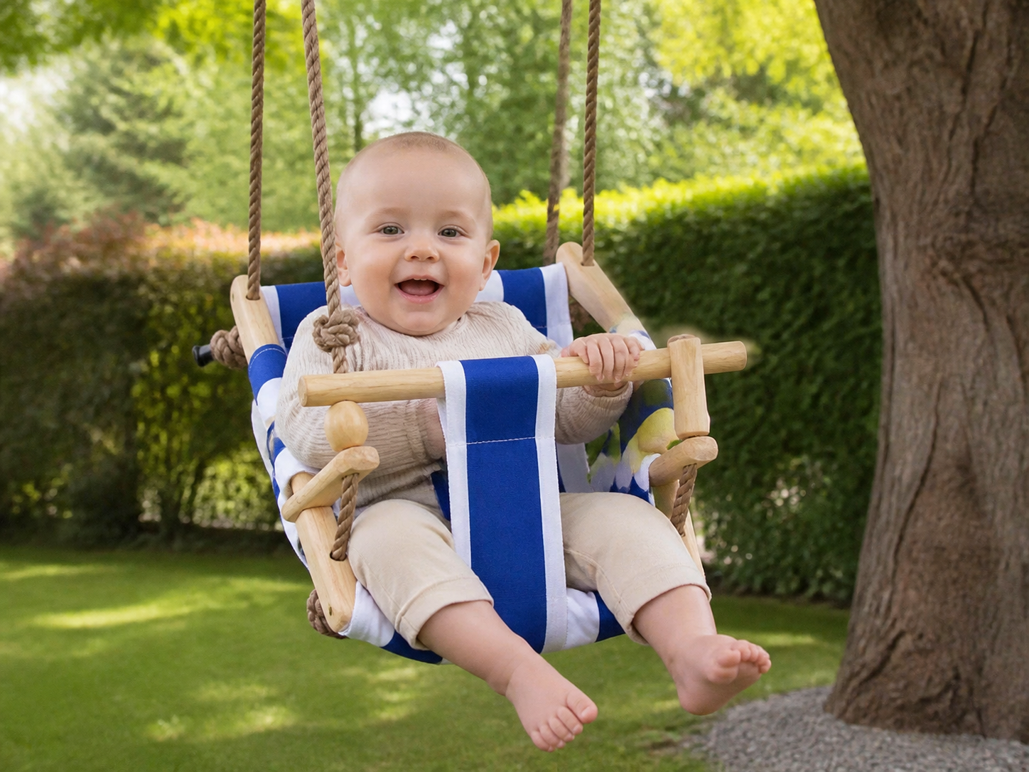schommel intertoys: praktische toepassing van Babyschommel voor buiten met veiligheidsgordel